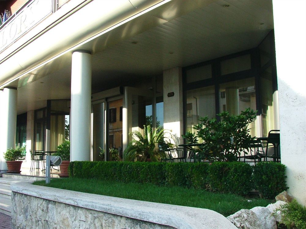 Hotel Lory&ristorante Ferraro 4*